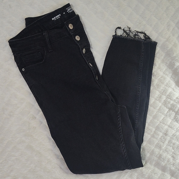 Old Navy Denim - Old Navy Black Women's Jeans Size 16. Extra High Rise Skinny Jeans